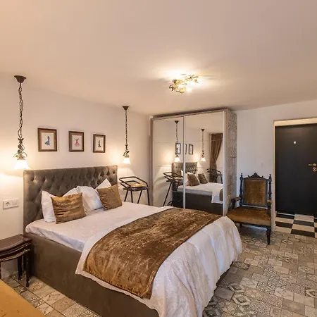 The Little Things Luxury Studio 아파트