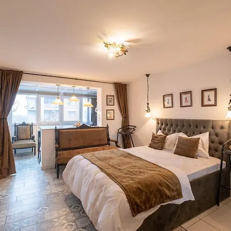 The Little Things Luxury Studio *